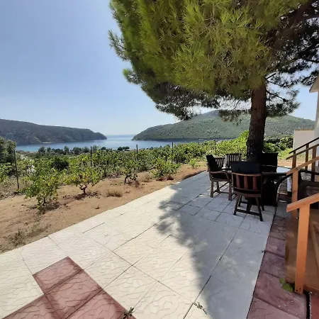 Bungalows * Porto Koufo