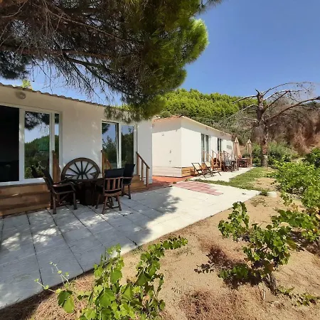 Ξενοδοχείο με διαμερίσματα Bungalows *